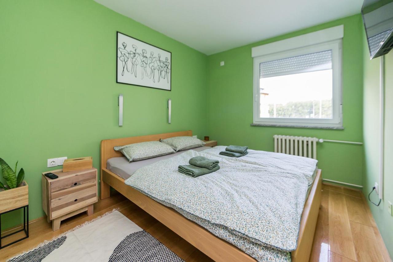 Apartman Bruna Self Check-In Eszék Kültér fotó