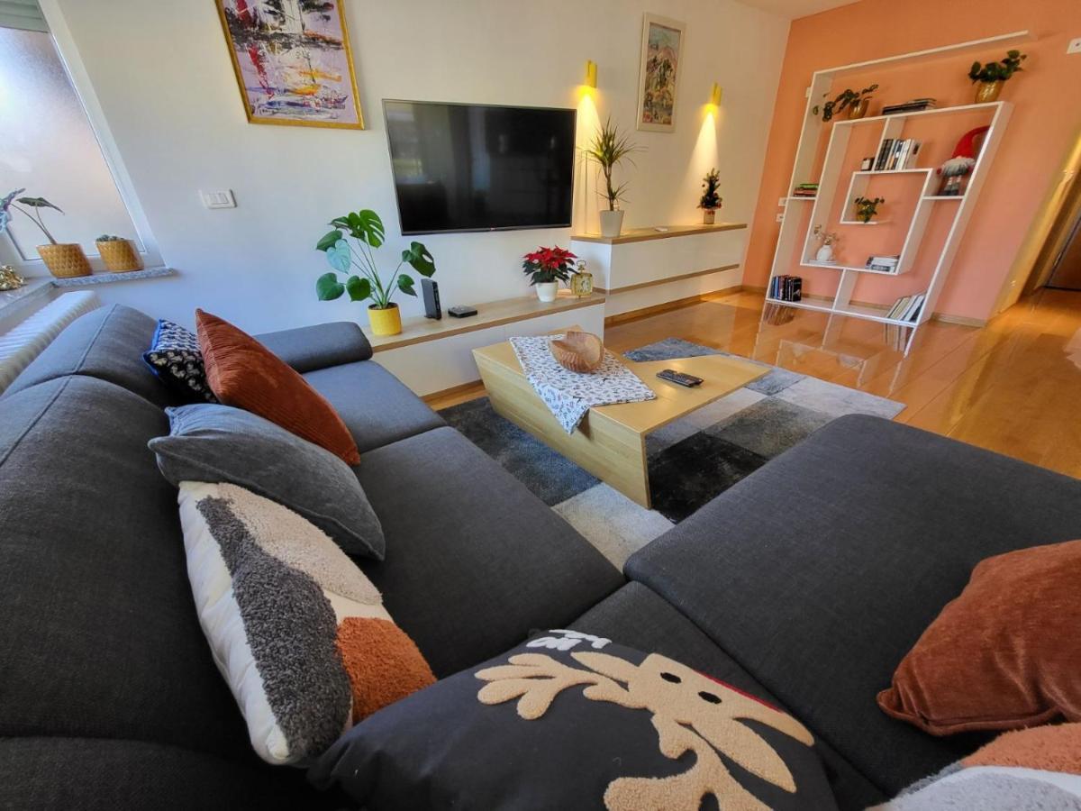 Apartman Bruna Self Check-In Eszék Kültér fotó